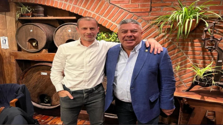 El presidente de UEFA visita la Argentina