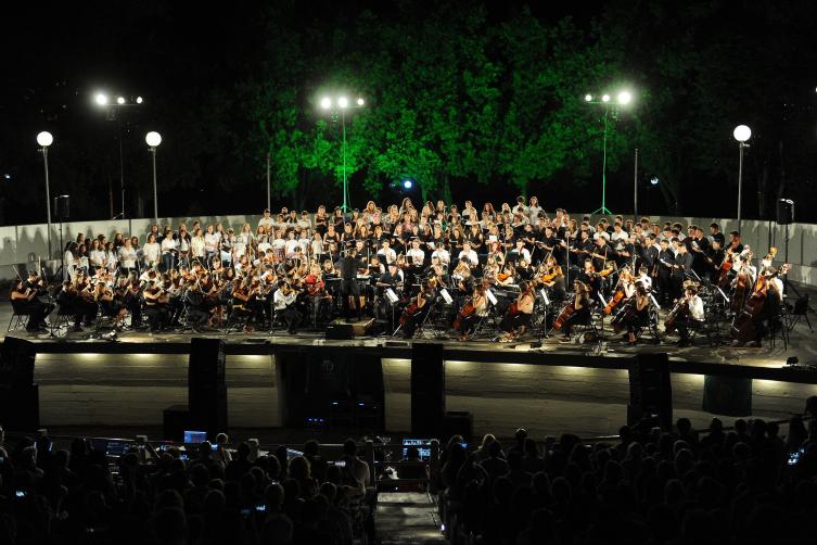 Santa Fe en Concierto: 360 artistas harán vibrar el Anfiteatro