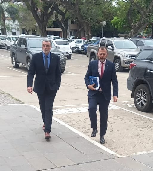 Tensión y fuertes cruces entre diputados y funcionarios de seguridad