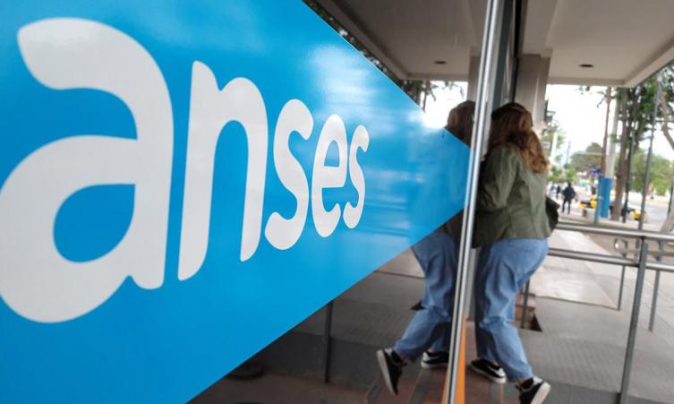 Bono de $45 mil de Anses: cuándo se cobra y quiénes podrán acceder