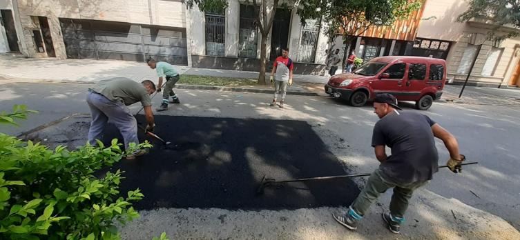 Trabajos de iluminación y bacheo previstos para este lunes