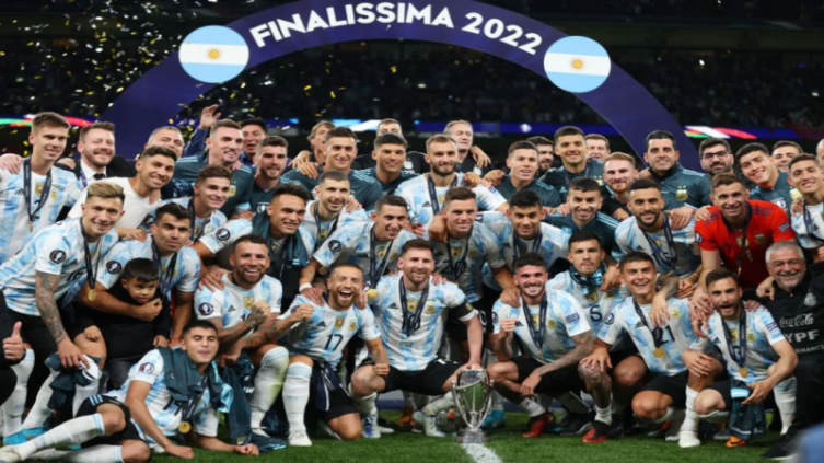 Scaloni antes de Qatar: el calendario y el riesgo de las lesiones