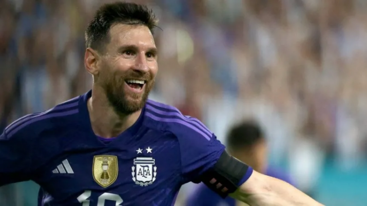 Mundial Qatar 2022: definidas las camisetas que usará la Selección Argentina
