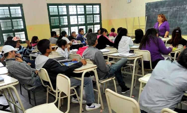 Se oficializó la extensión de las clases hasta el 23 de diciembre