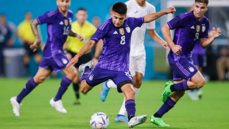 Pedirán ante la FIFA que Thiago Almada sea desafectado del Mundial