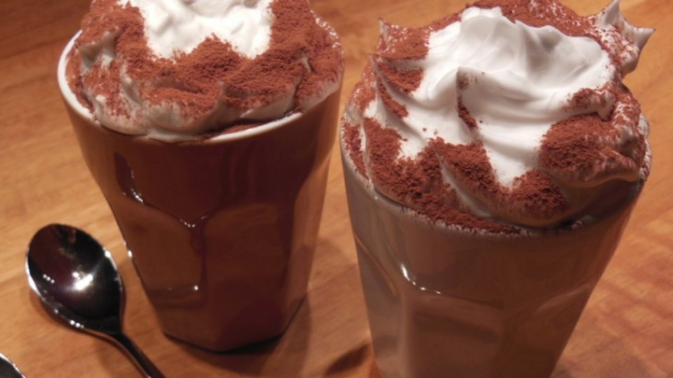 Preparación de café frío perfecto