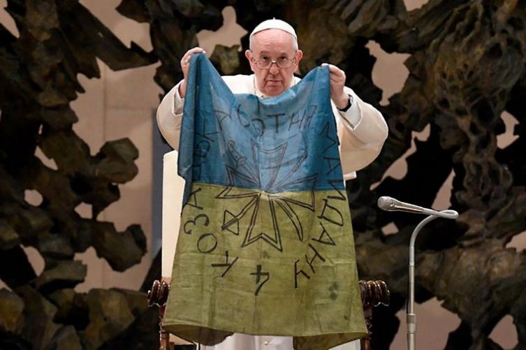 El Papa deseó que la Navidad traiga 