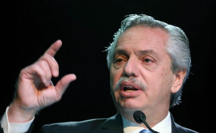 Alberto convocó a 