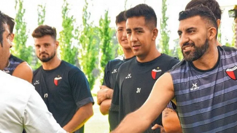 Wanchope Ábila se sumó a la pretemporada con Colón