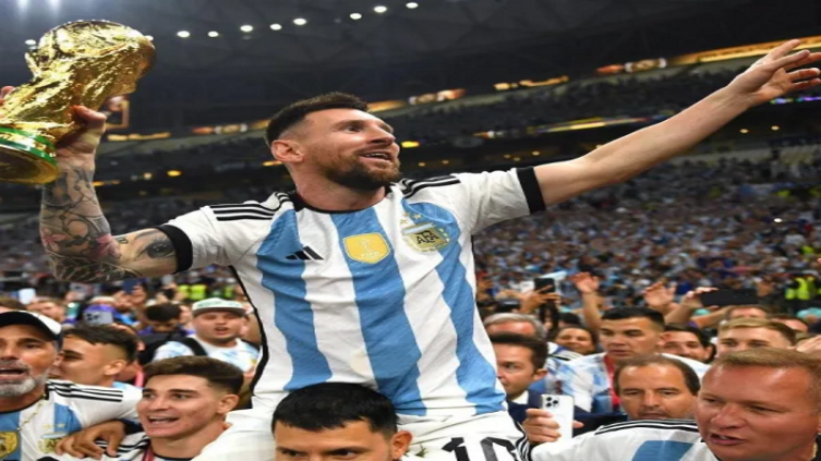 L'Equipe: Messi fue el único argentino elegido en el 11 