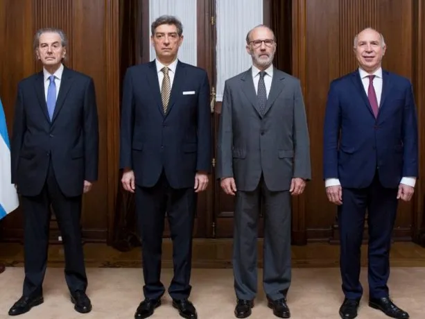Coparticipación: el Gobierno nacional le pidió a la Corte que suspenda la cautelar