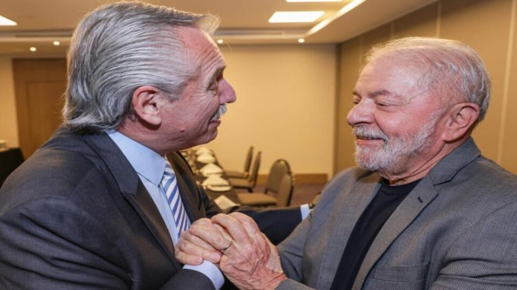 Alberto Fernández saludó por el Fin de Año