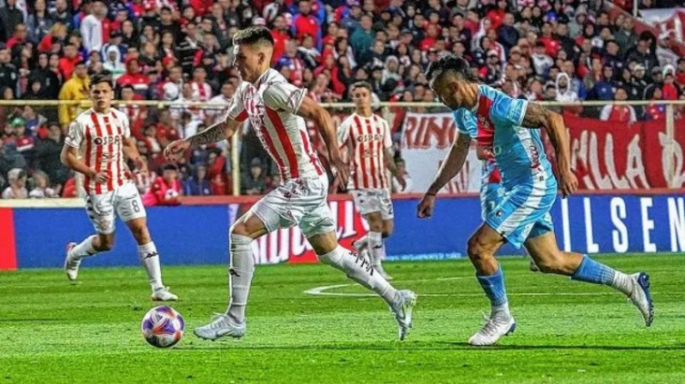 Unión cedería a Kevin Zenón