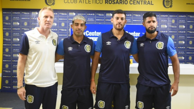 Rosario Central presentó a Bianchi, Toledo y Mallo