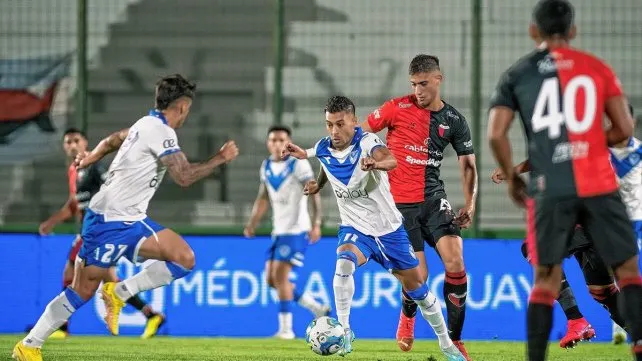 Colón perdió ante Vélez en su primer amistoso en Uruguay