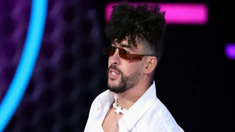 Bad Bunny tomó una decisión que sorprendió a sus seguidores