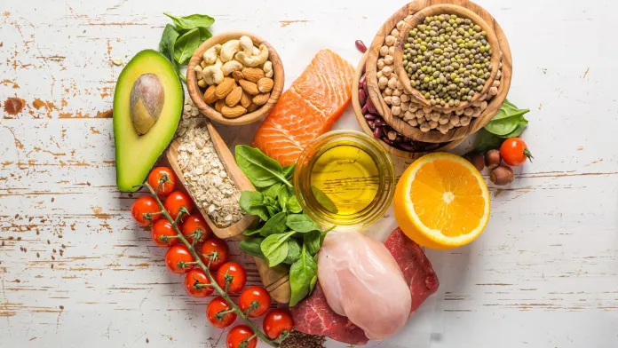 Las cuatro dietas que aumentan la expectativa de vida, según Harvard