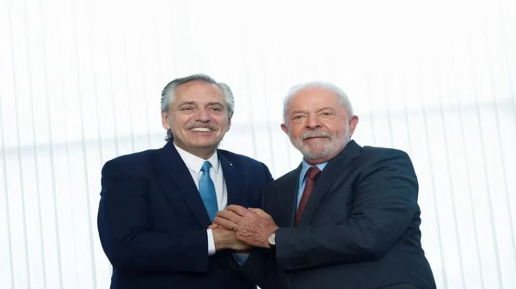 Lula llega a la Argentina: agenda apretada