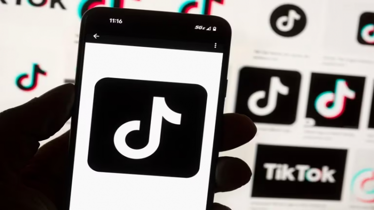 Escuelas y universidades estadounidenses prohíben TikTok