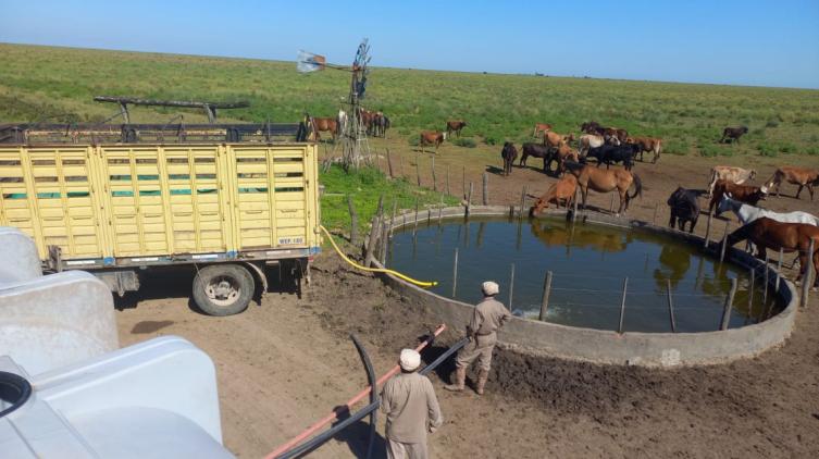 La provincia avanza en la asistencia a productores agropecuarios afectados por la sequía