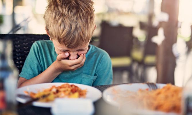 Intoxicación alimentaria: las principales claves para prevenirla, según los expertos