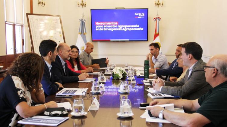 El gobernador Perotti está reunido con entidades agropecuarias 