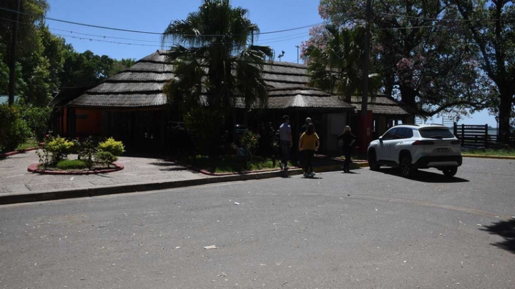 Inseguridad en El Quincho de Chiquito, un parador de El Espigón I y un drugstore 