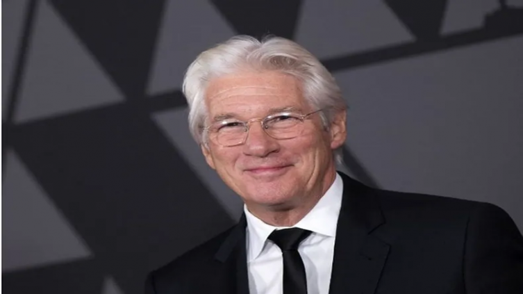 Richard Gere fue hospitalizado de urgencia 