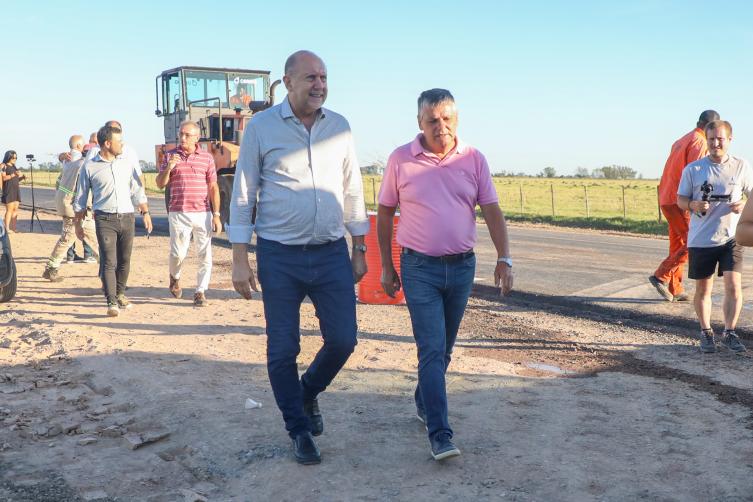 Perotti supervisó las obras del proyecto “Ruta provincial 70-Ruta Segura”
