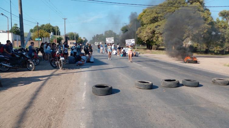 Protesta en Recreo de familiares y amigos del operario electrocutado