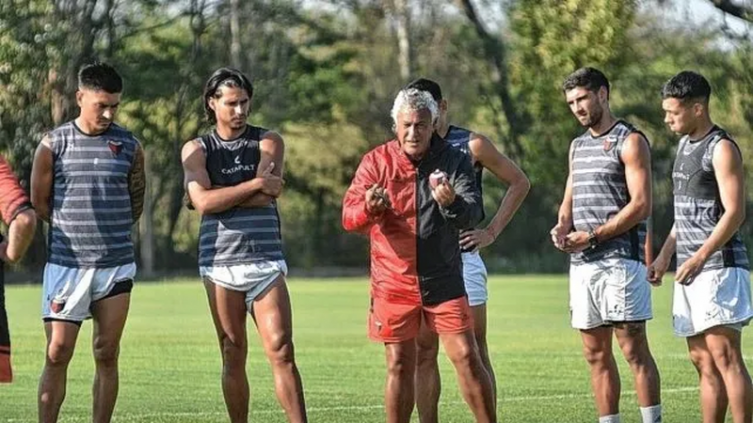 Los viajeros de Colón que visitarán a Colo Colo