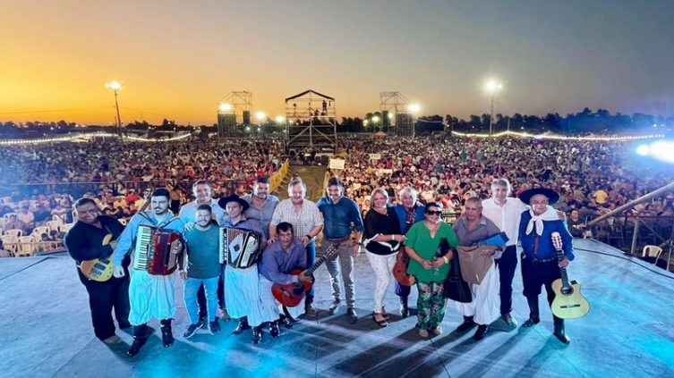 Una multitud disfrutó de la 8va. Fiesta de la Confraternidad Departamental 