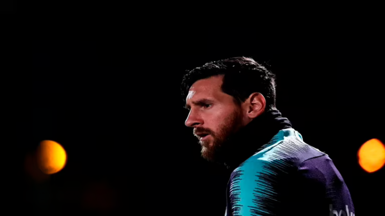 Lo que impiden al Barcelona contratar a Messi 