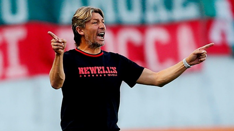 Heinze, tras la victoria en Chile y pensando en el clásico