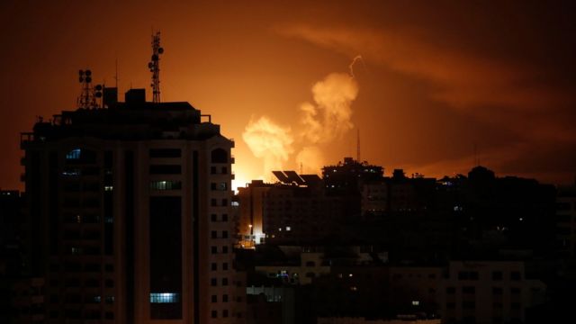 Israel reduce el alerta tras bombardear Líbano y Gaza 