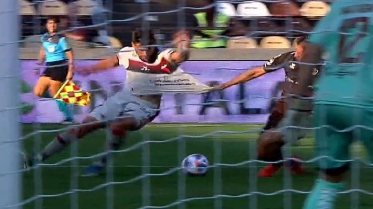 Empate sin goles de Colón por la falta de contundencia ante Platense
