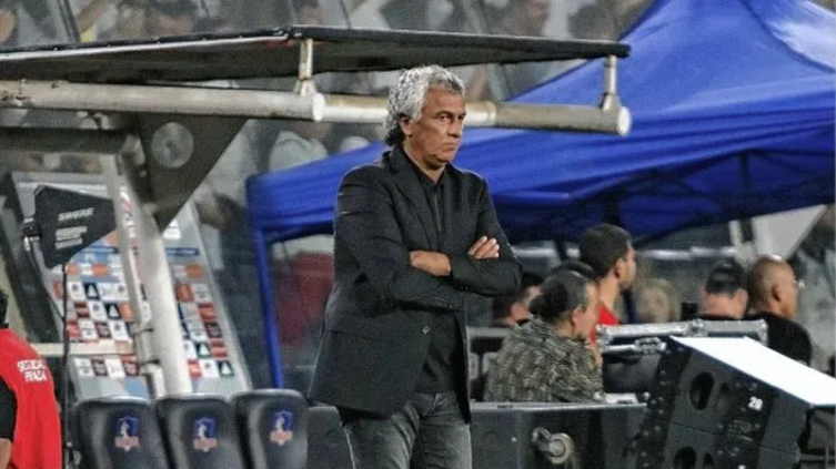 Gorosito se pregunta porqué no cobran los penales a favor de Colón