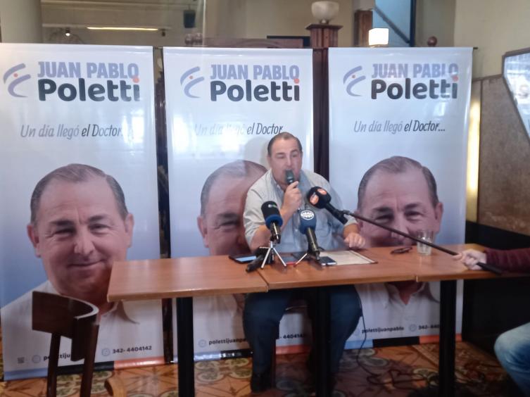 Juan Pablo Poletti se lanzó como precandidato a intendente de la ciudad por el Frente de Frentes