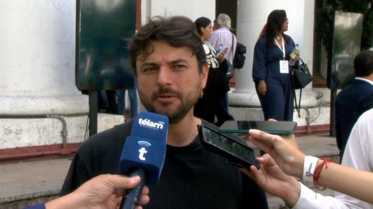 En Rosario, Grabois dio detalles de su plan integral de seguridad 