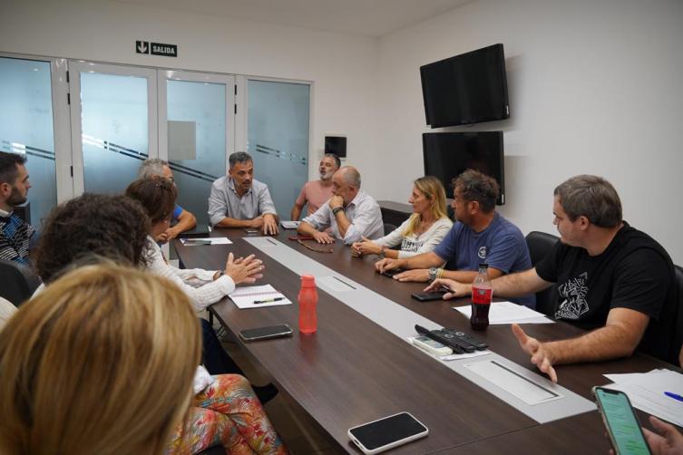Vecinos de Mariano Comas fueron recibidos por funcionarios por la inseguridad 