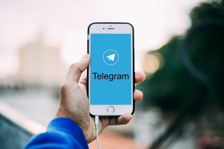 Brasil suspende Telegram por negar datos sobre neonazis y antisemitas 