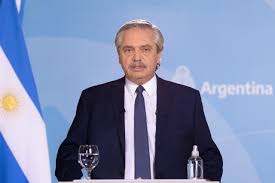 El Presidente felicitó a Santiago Peña por su triunfo en Paraguay 