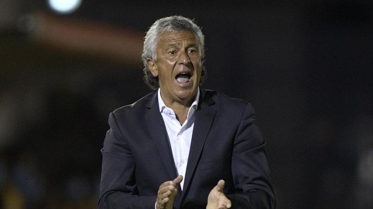 El DT de Colón valoró ganar rápido después del primer revés