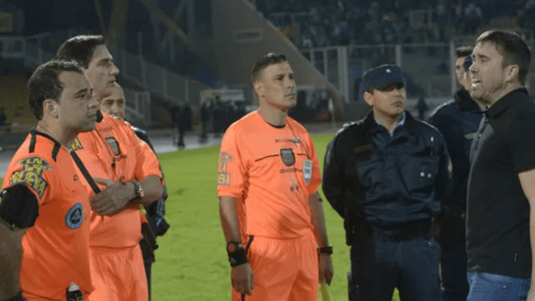Vélez y Central: finalmente, Diego Ceballos no estará en el cuerpo arbitral