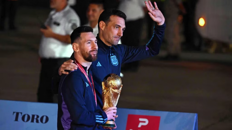 Lionel Scaloni: la advertencia a los campeones del mundo y el futuro de Messi