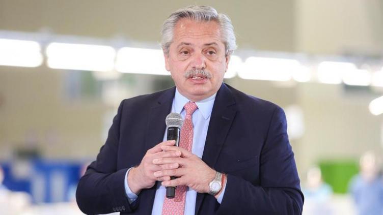 Alberto Fernández: 