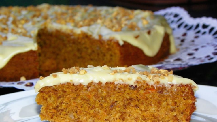Torta especiada de zanahorias
