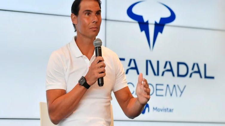 Rafael Nadal confirmó su baja de Roland Garros y pausó su carrera