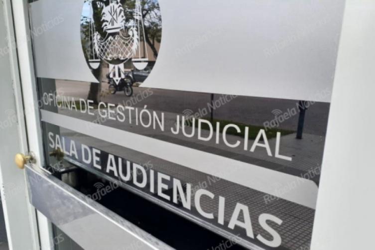 Continuará en prisión preventiva un policía investigado como  autor del homicidio de Carlos Coletti 