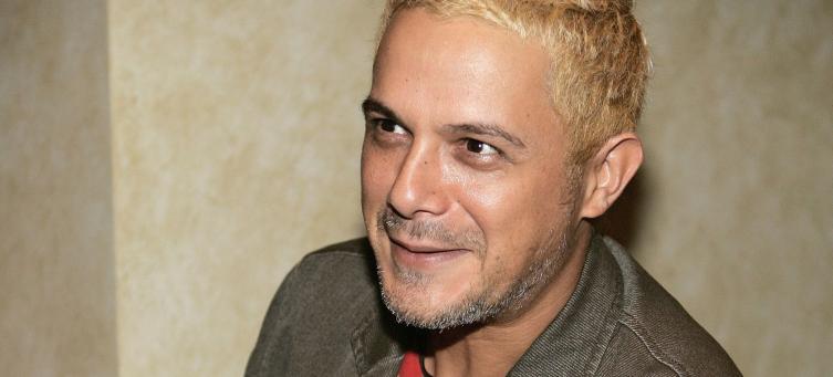 Alejandro Sanz volvió a causar preocupación entre sus seguidores: “No estoy bien, estoy triste y cansado”